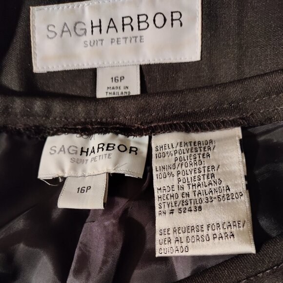 Sold... Sag Habor Women's Double Breasted Pant Suit, Size 16P - Picture 4 of 5